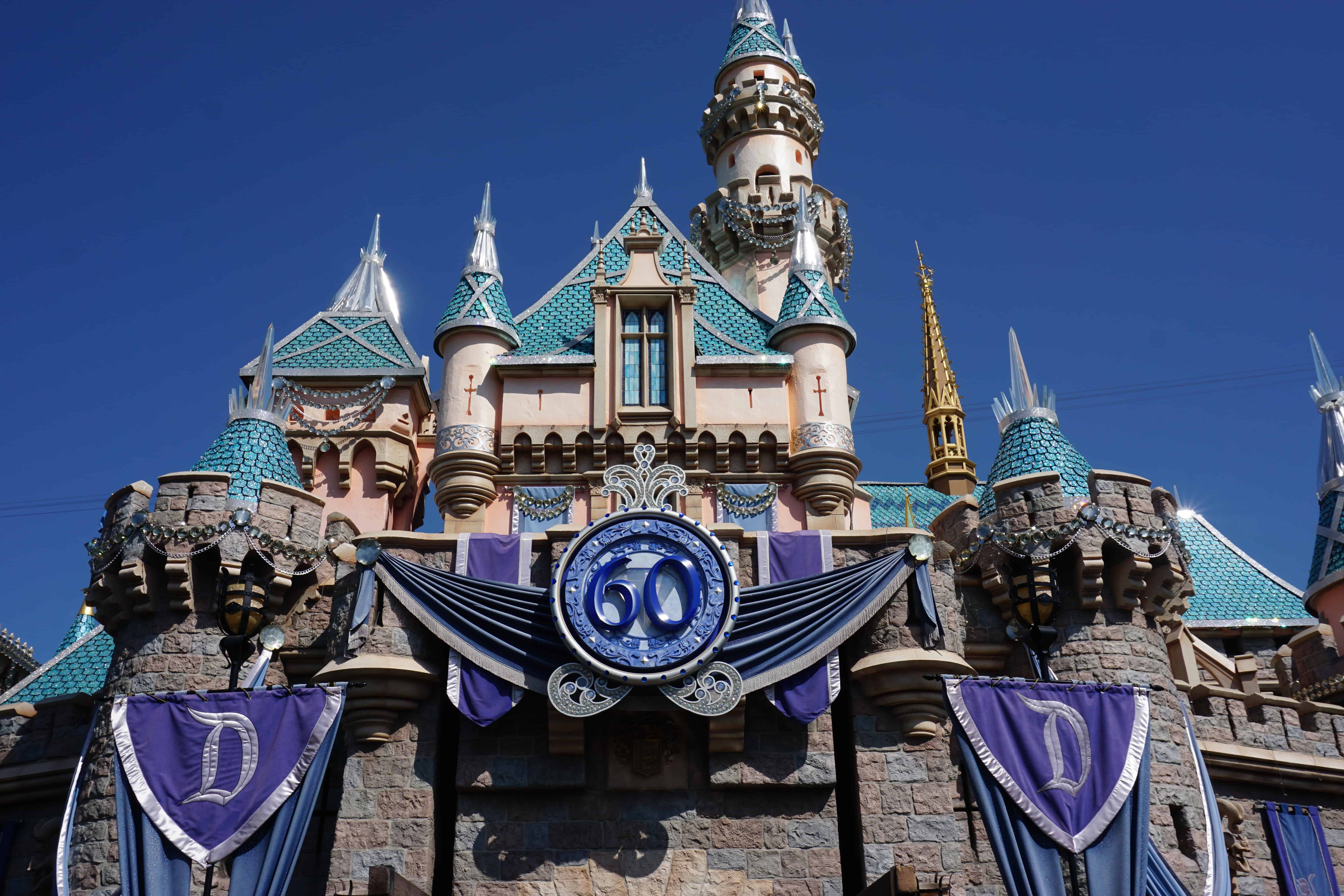  Disneyland 60th Anniversary Diamond Celebration