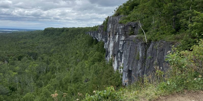 escarpment cliffs-manitoulin island