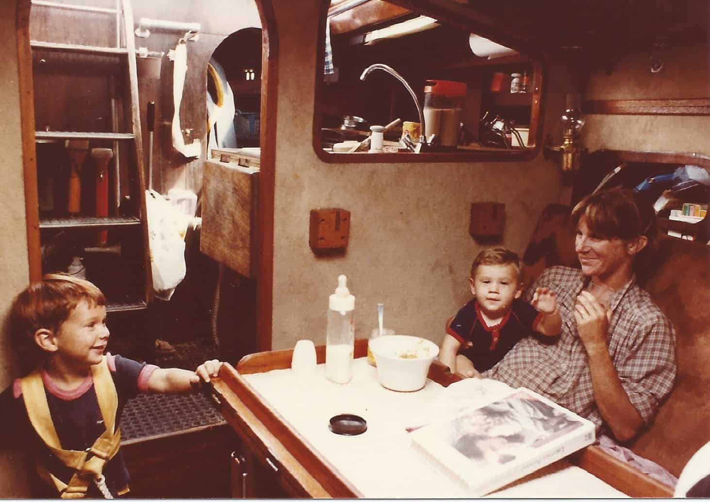 family liveaboard sailboat