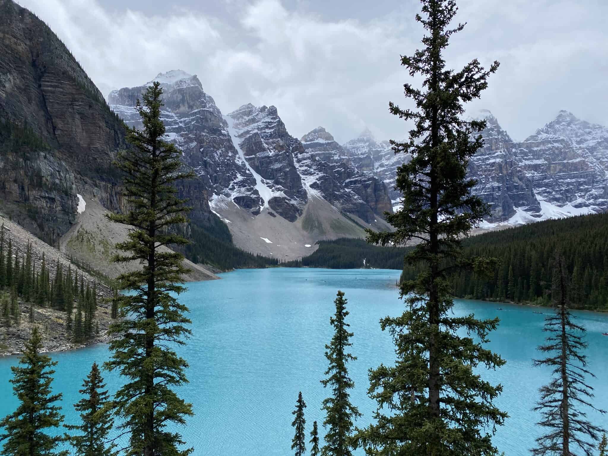 Visiting Beautiful Moraine Lake in Banff National Park - Gone With The ...